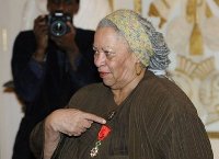 Toni Morrison được trao Huân chương Bắc đẩu bội tinh 